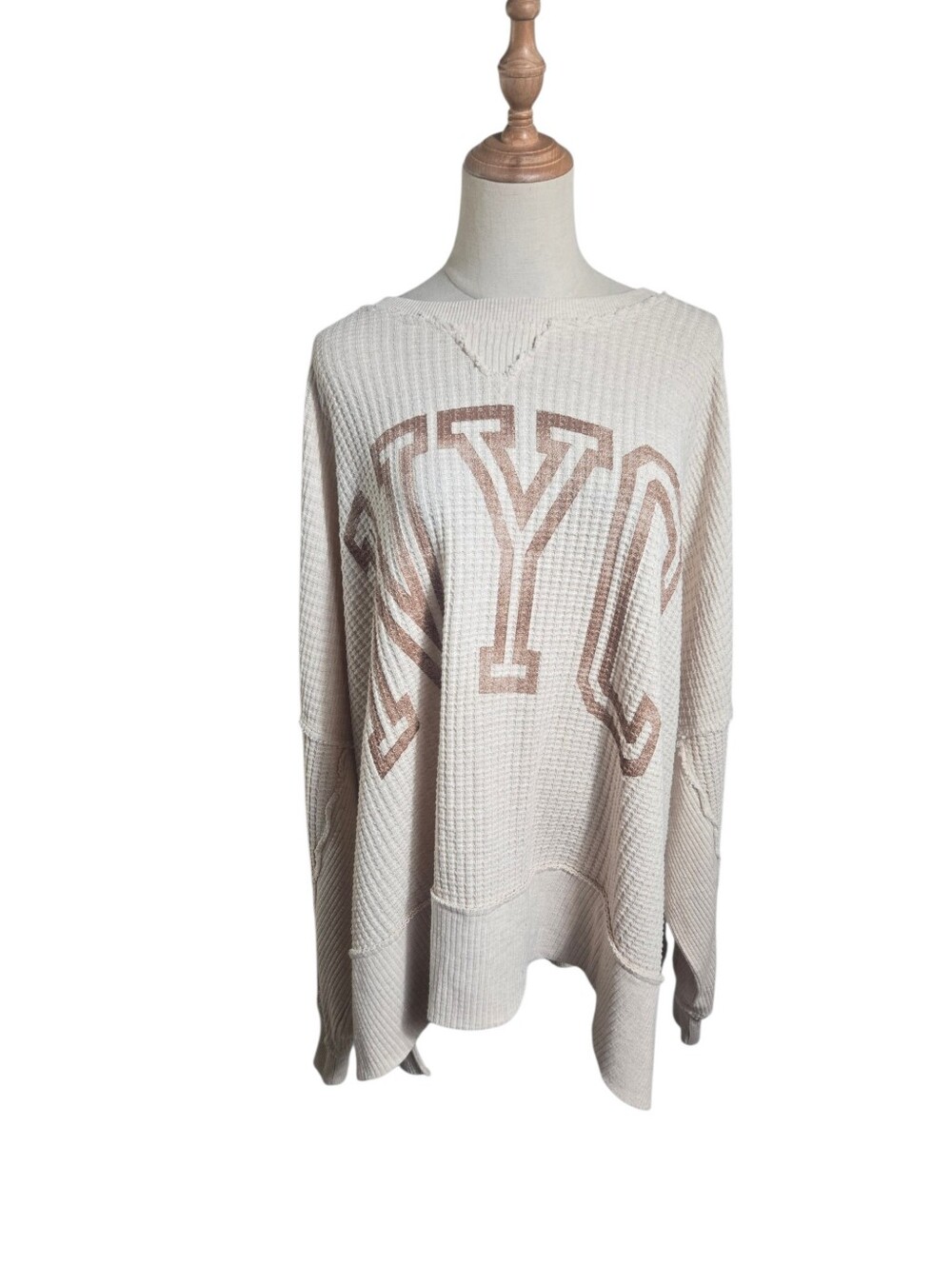 American Eagle Cream Oversized Waffle Knit Sweatshirt  with Rose-Tan NY Graphic